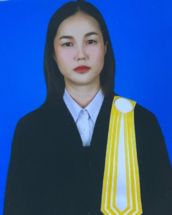นางสาวนภัสสร ภูที